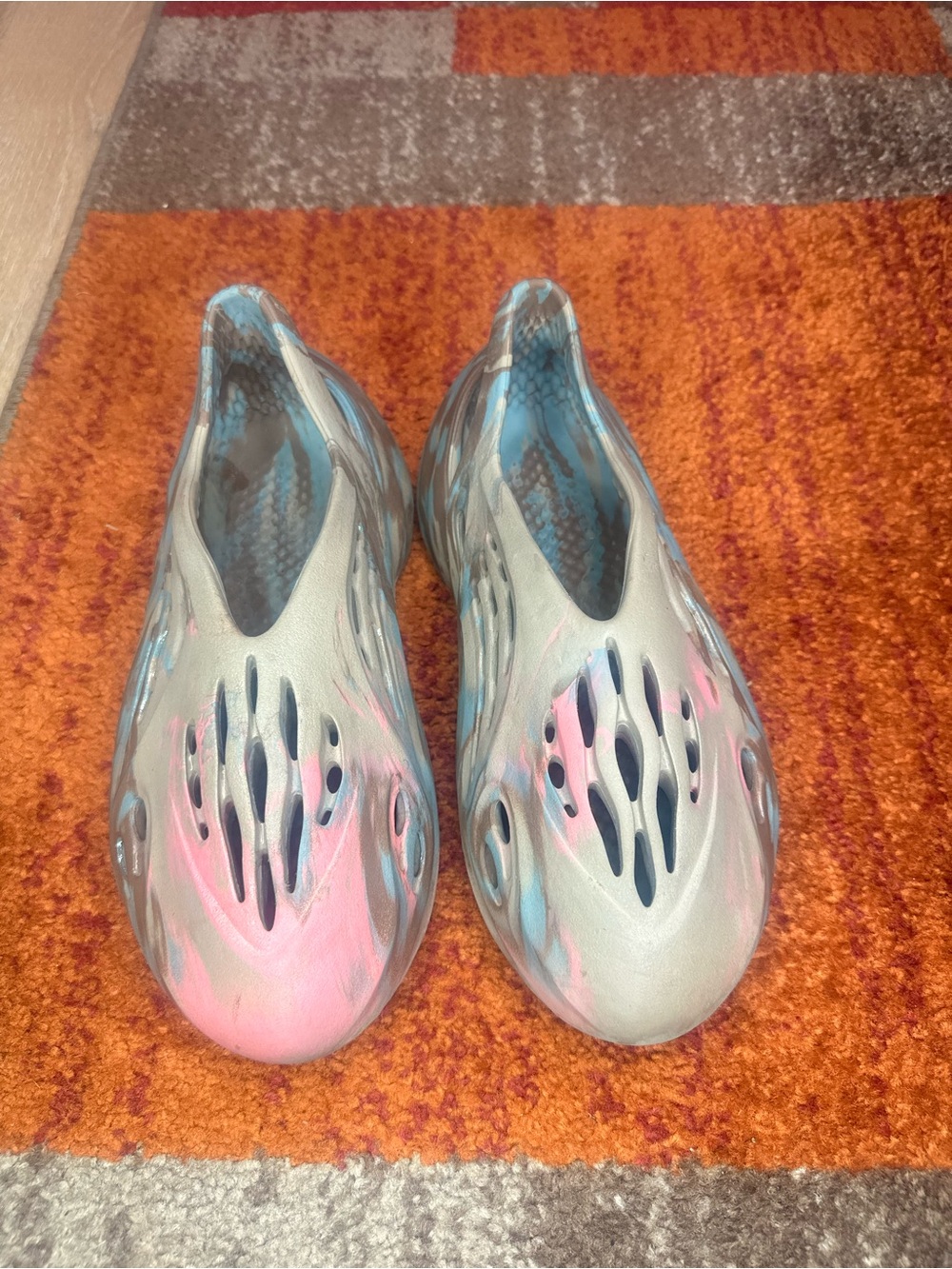 Yeezy Women’s Marbled Pink, Blue & Gray Foam Slip-Ons